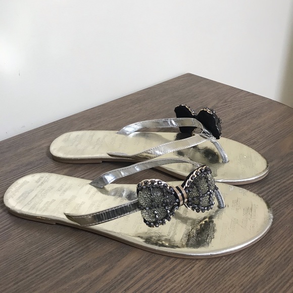 Simply Vera Vera Wang | Shoes | Simply Vera Vera Wang Gold Bow Flip Flops Sz1 | Poshmark